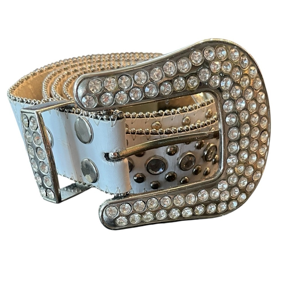 🤍🩶White Rhinestone Studded Belt size 2XL - all rhinestones intact!